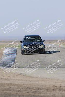 media/Nov-01-2025-PCA Central Coast (Sat) [[5e27ded23e]]/Red Group/Grapevine/